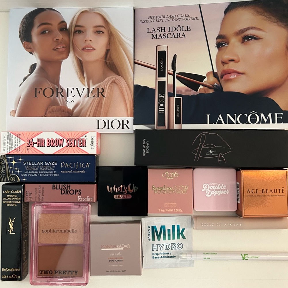 Makeup 17 pcs IPSY nwt nib